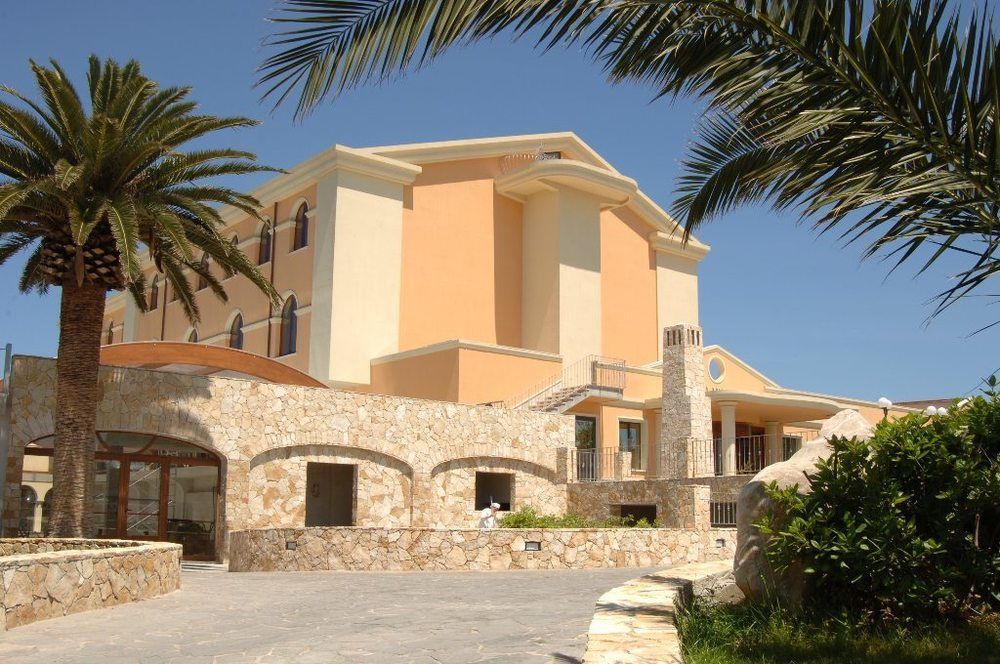 פורטו טורס Hotel Libyssonis מראה חיצוני תמונה
